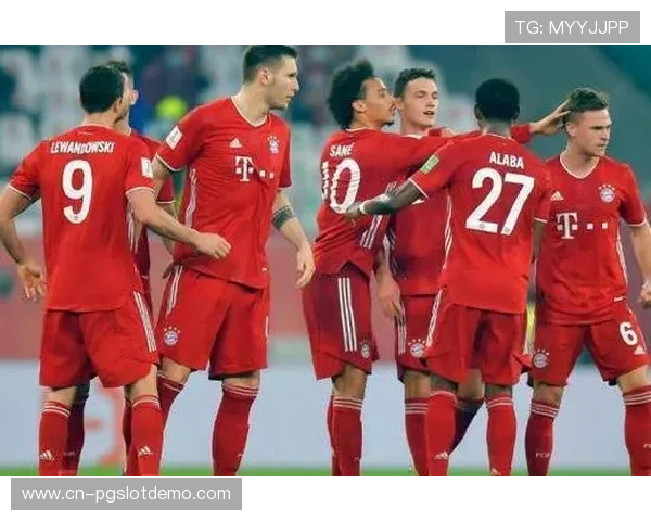 拜仁传控体系对阵沃尔夫斯堡铁血防反,战术博弈引关注 拜仁传控体系对阵沃尔夫斯堡铁血防反,战术博弈引关注