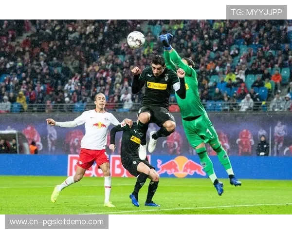 德甲客场战术趋势：多特蒙德90%不败率彰显反击威力