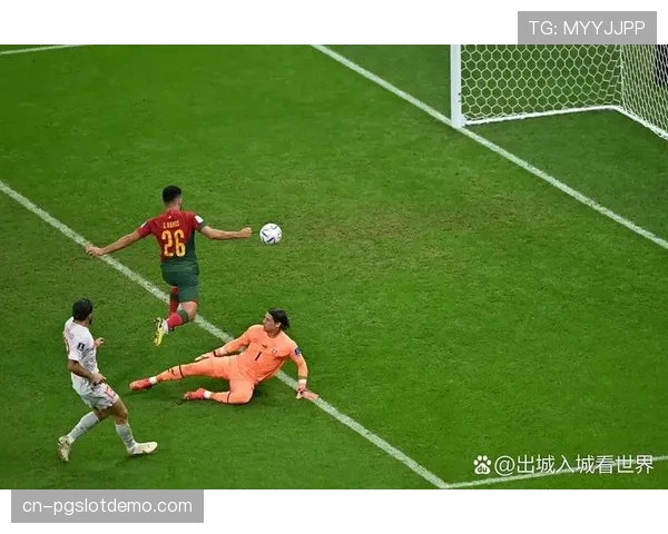 洛里昂主场门框“抢戏”，上下半场各挡出一次预期进球大于0.5的必进球