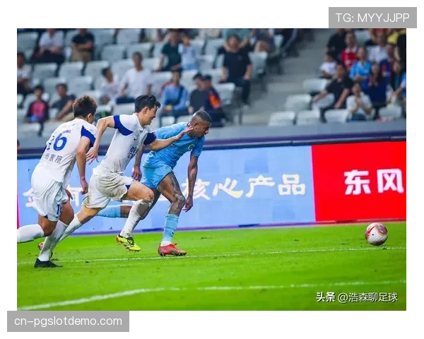 【2026年4月中超联赛·赛后·通讯通讯：从垫底到两连胜，深圳新鹏城更衣室内的战术板变化